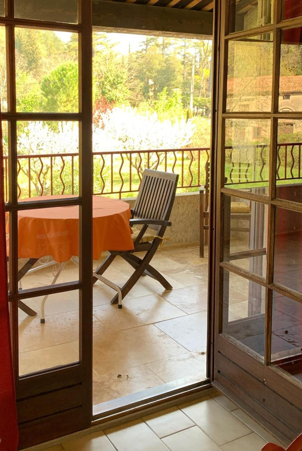 Gite La Loge 142 Route De Carpentras 84210 Venasque Buitenkant foto